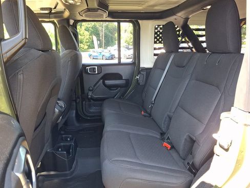 Used 2023 Jeep Wrangler Unlimited Sport AWD/4WD image 10