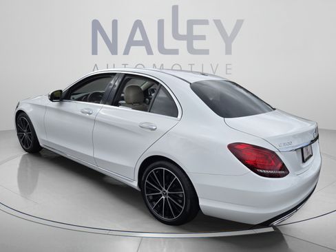 Used 2021 Mercedes-Benz C 300 Sedan image 3