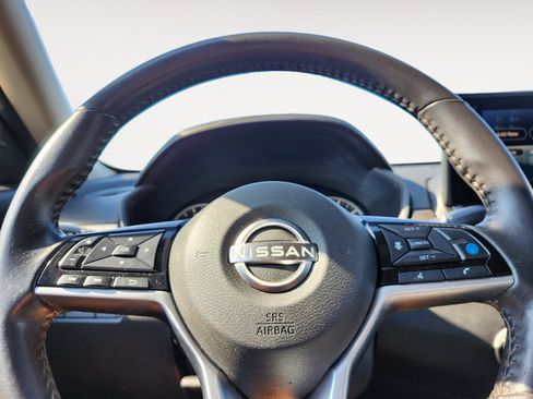 Used 2023 Nissan Altima 2.5 SV w/ SV Premium Package FWD image 21