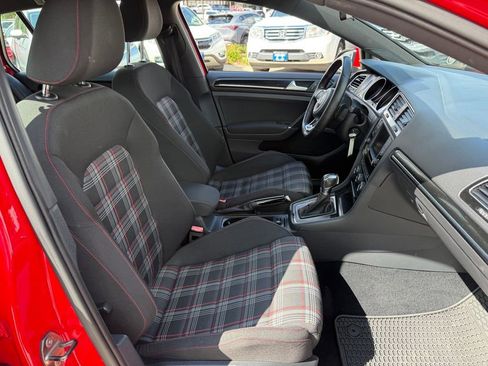 Used 2016 Volkswagen GTI S FWD image 18