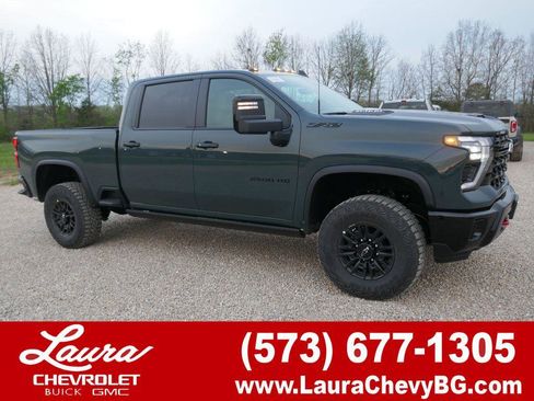 New 2026 Chevrolet Silverado 2500 ZR2 image 1