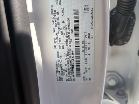 Used 2024 Ford F350 Lariat w/ Lariat Ultimate Package image 14