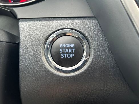 Used 2022 Toyota Camry XSE image 19