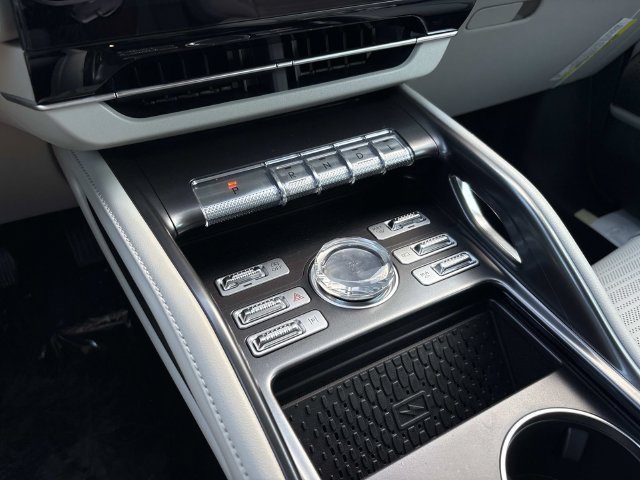 New 2026 Lincoln Nautilus Reserve AWD/4WD image 29
