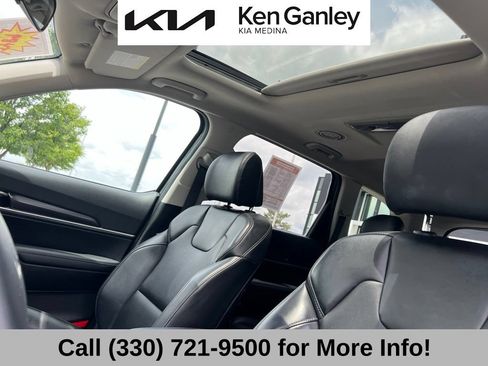 Certified 2024 Kia Telluride S w/ S Sunroof Package AWD/4WD image 43