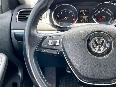 Used 2016 Volkswagen Jetta SEL image 10