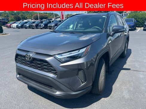 Used 2024 Toyota RAV4 XLE w/ Convenience Package FWD image 2
