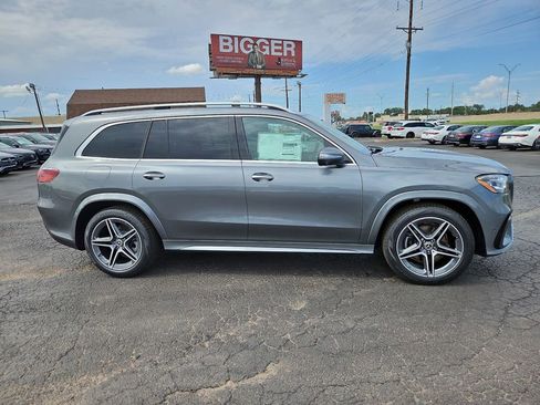 New 2025 Mercedes-Benz GLS 450 4MATIC image 9