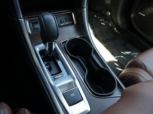 Used 2021 Subaru Ascent Touring w/ Popular Package #2A image 41