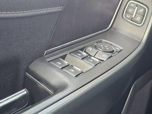 Used 2022 Ford F150 Lariat w/ Equipment Group 502A High image 16