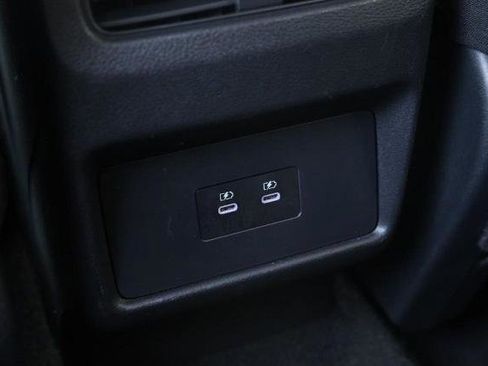 Certified 2025 Nissan Rogue SV FWD image 21