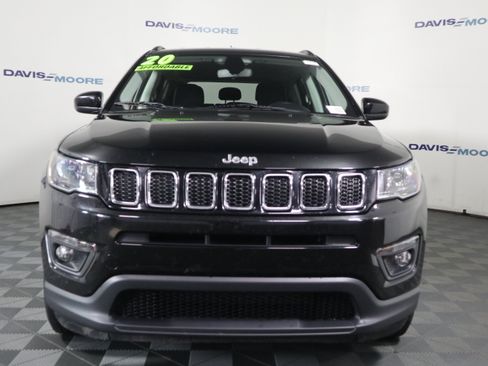 Used 2020 Jeep Compass Latitude w/ Cold Weather Group AWD/4WD image 12