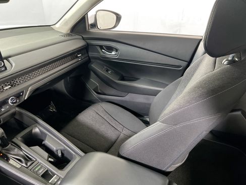 Used 2023 Honda Accord EX image 22