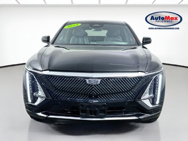 Used 2024 Cadillac Lyriq Tech w/ Driver Assist Package AWD/4WD image 7