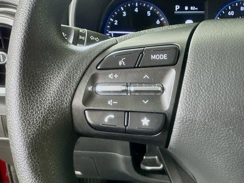 Used 2022 Hyundai Kona SEL FWD image 9