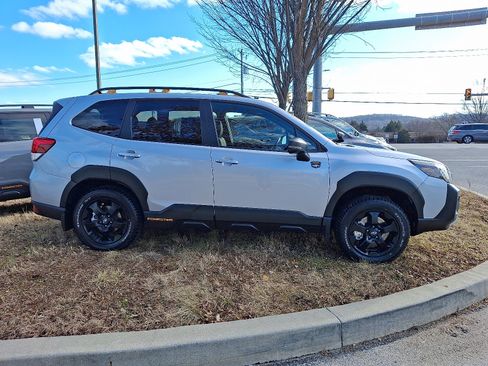 Certified 2025 Subaru Forester Wilderness image 6