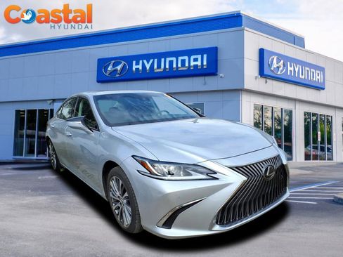 Used 2019 Lexus ES 350 image 1