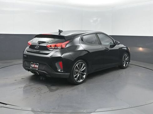 Used 2019 Hyundai Veloster 2.0 Premium FWD image 31