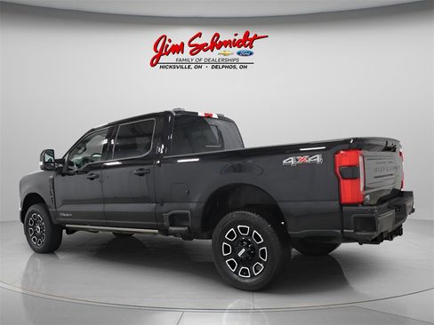 Used 2025 Ford F250 Platinum image 5