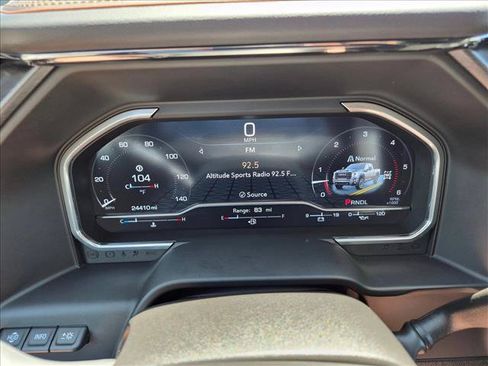 Used 2024 GMC Sierra 3500 AT4 w/ AT4 Premium Plus Package AWD/4WD image 10
