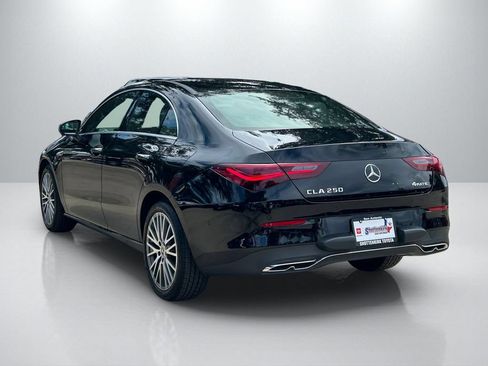 Used 2025 Mercedes-Benz CLA 250 4MATIC image 7