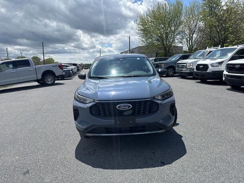 Used 2025 Ford Escape Active FWD image 2