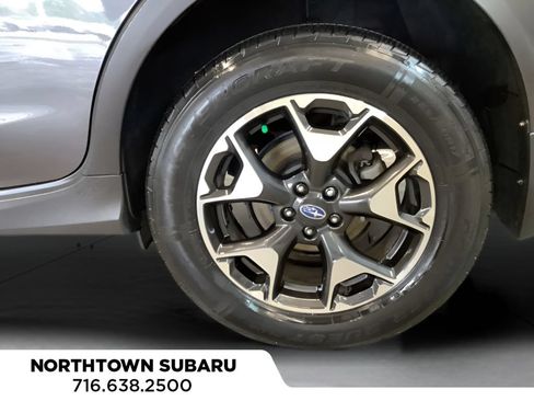 Used 2020 Subaru Crosstrek 2.0i Premium AWD/4WD image 22