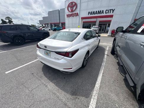 Used 2019 Lexus ES 350 w/ Premium Package FWD image 20