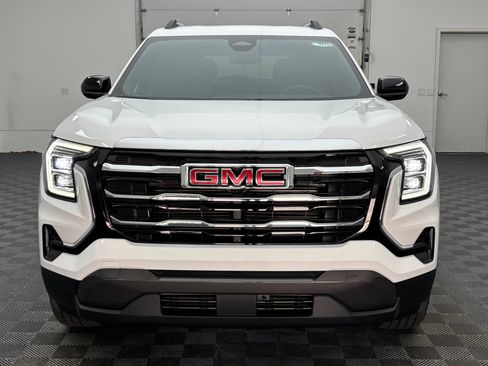 New 2027 GMC Terrain Elevation w/ Elevation Premium Package AWD/4WD image 13