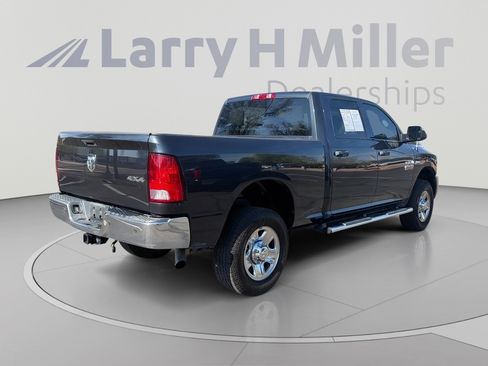 Used 2018 RAM 2500 Tradesman w/ Chrome Appearance Group AWD/4WD image 7