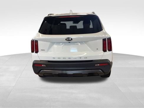 Certified 2021 Kia Sorento S AWD/4WD image 34