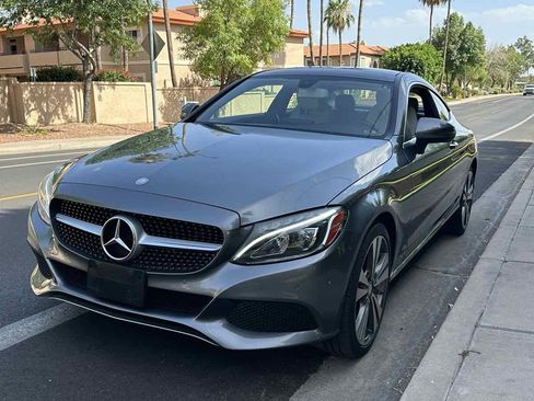 Used 2017 Mercedes-Benz C 300 Coupe image 4