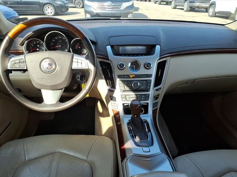 Used 2011 Cadillac CTS Luxury image 7