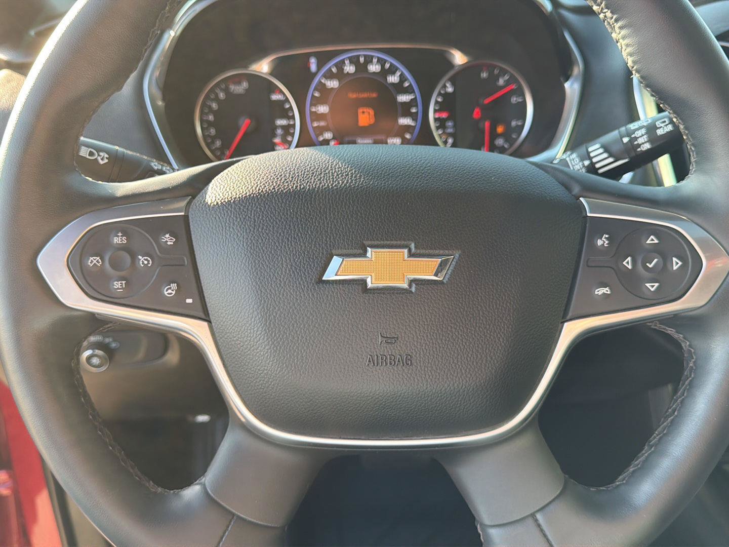 Used 2023 Chevrolet Traverse High Country AWD/4WD image 22