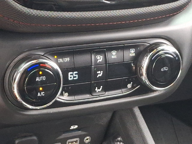 Used 2021 Chevrolet TrailBlazer RS w/ Sun and Liftgate Package AWD/4WD image 14