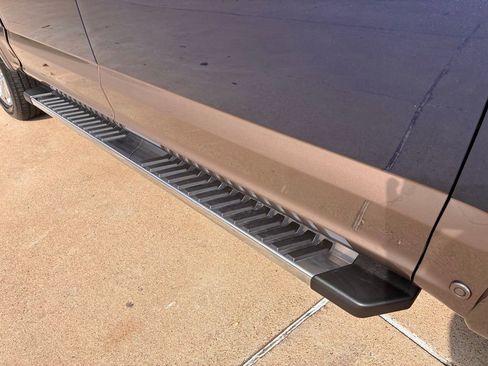 Used 2018 Ford F150 Lariat w/ Equipment Group 502A Luxury image 9