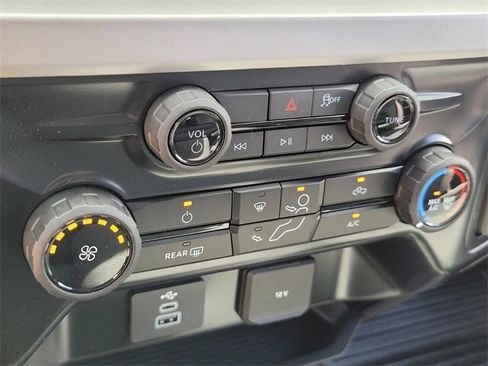 New 2025 Ford F450 XL w/ XL Chrome Package image 18