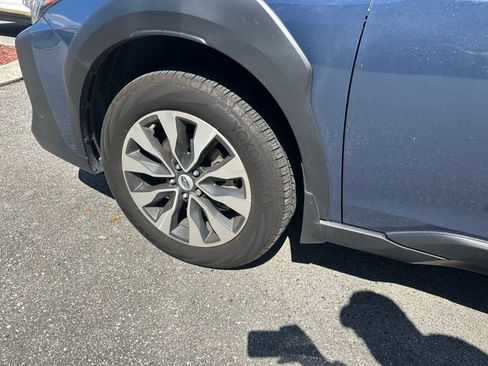 Used 2025 Subaru Outback Touring XT image 10