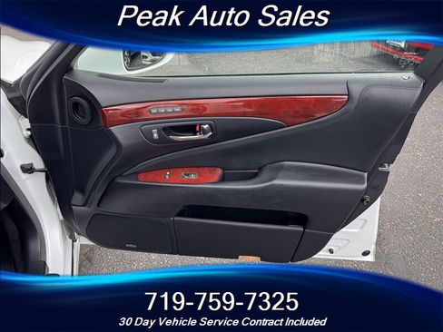 Used 2012 Lexus LS 460 AWD w/ Luxury Value Edition image 34