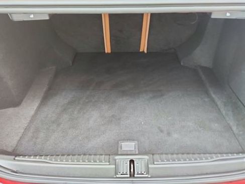 Used 2017 Alfa Romeo Giulia Ti w/ TI 19" Sport Package image 14