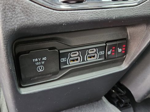 Used 2022 Jeep Grand Cherokee Overland AWD/4WD image 11