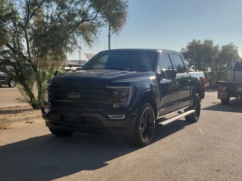 Used 2023 Ford F150 Platinum w/ Equipment Group 701A High AWD/4WD image 4