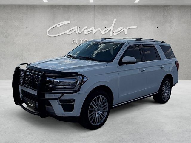 Used 2022 Ford Expedition Limited AWD/4WD image 1
