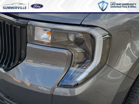 New 2026 Ford Maverick Lobo AWD/4WD image 30