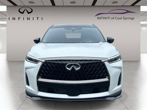 New 2026 INFINITI QX60 Sport image 2