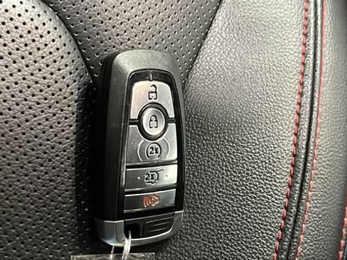 Used 2024 Ford Expedition Max Limited AWD/4WD image 21