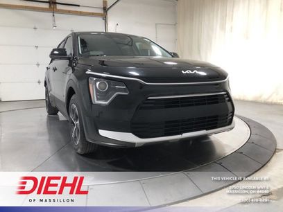 New 2024 Kia Niro LX