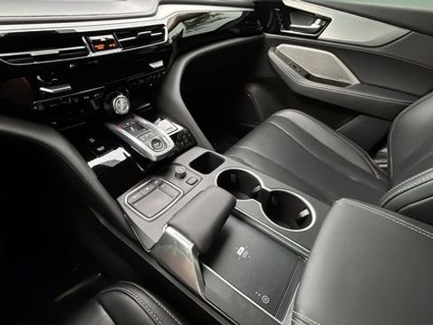 Used 2023 Acura MDX FWD w/ Technology Package image 14