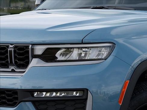 New 2026 Jeep Grand Cherokee L Limited image 10