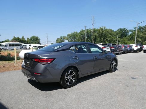 Used 2021 Nissan Sentra SV FWD image 5